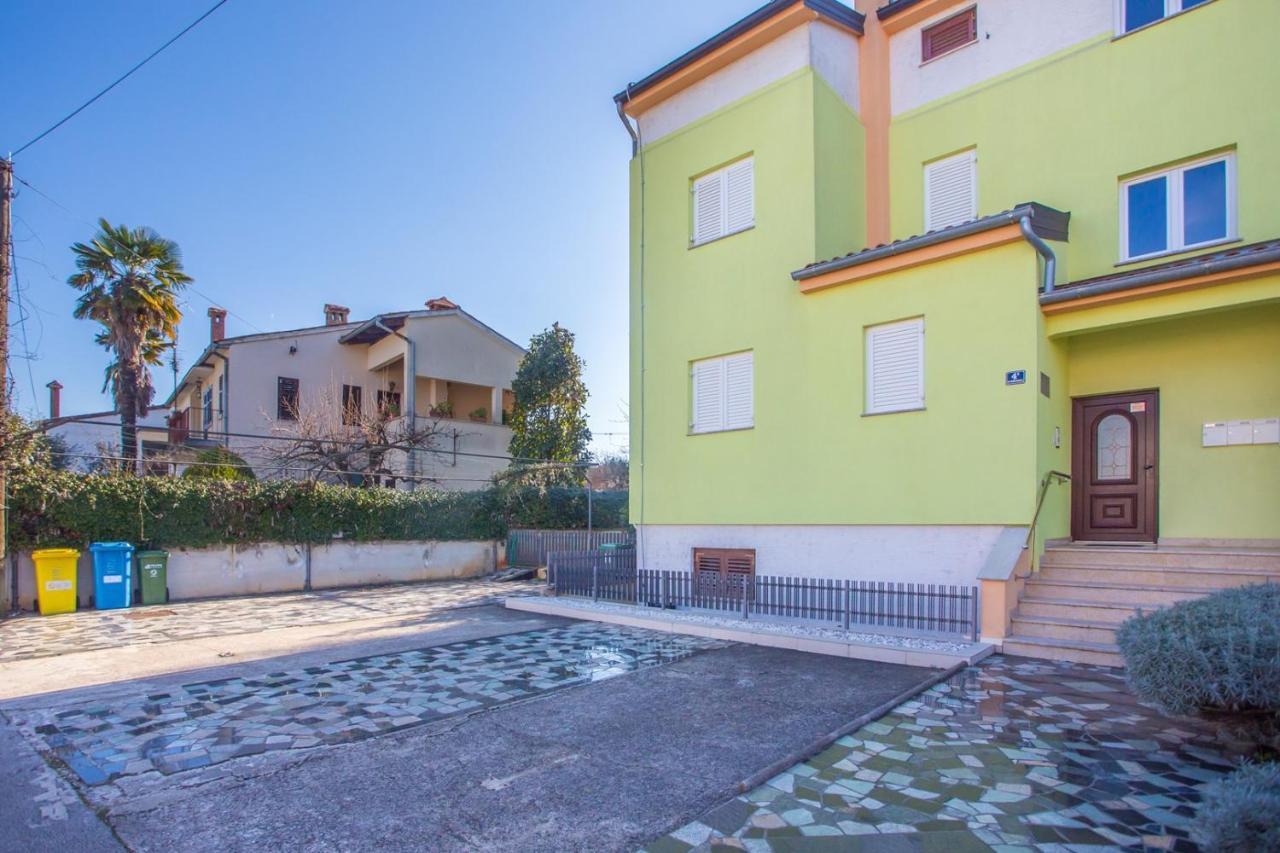 Apartment Mauro Πόρετς Εξωτερικό φωτογραφία